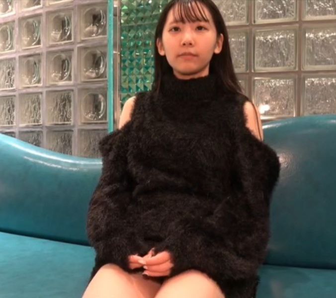 義姉と義弟が家庭内セフレ！？ ロングスカートの中でコッソリ即ハメ要求！